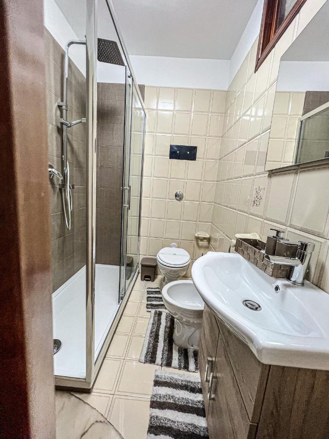 Room In Sicily Partinico Luaran gambar